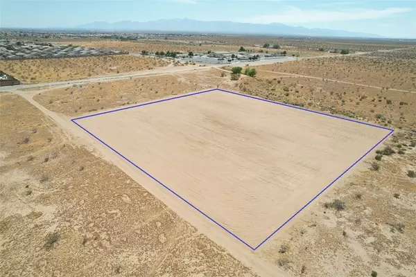 Adelanto, CA 92301,0 Holly Road