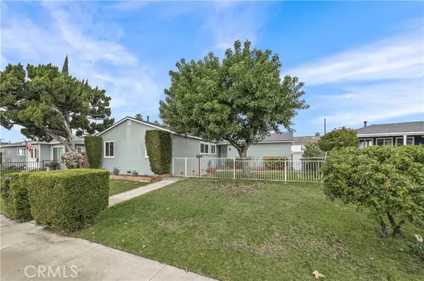 1253 E Gladstone Street, Glendora, CA 91740