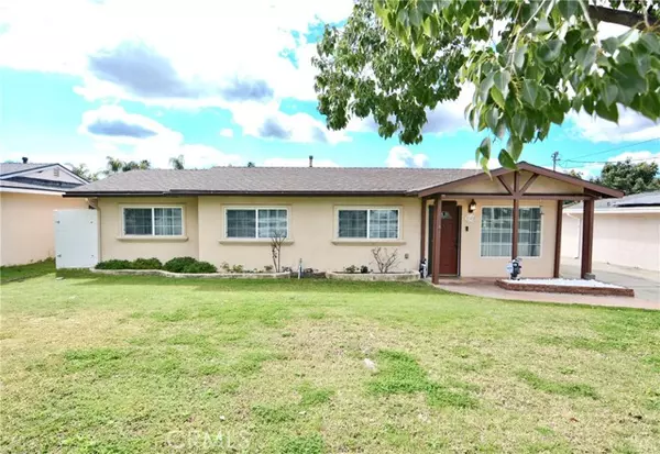 320 W Allen Avenue, San Dimas, CA 91773