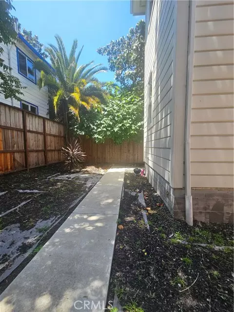 Oakland, CA 94607,1537 9th Street