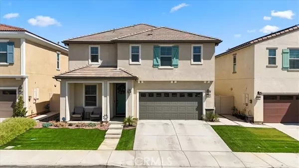 1046 W Buttercup Lane, Rialto, CA 92376