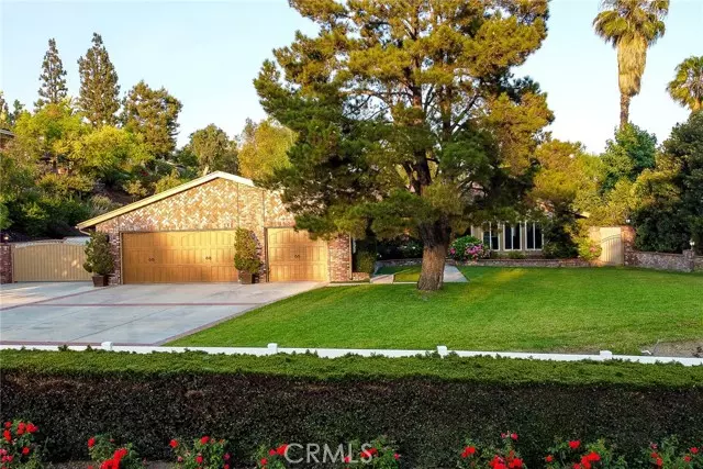 San Dimas, CA 91773,1424 N San Dimas Avenue