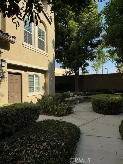 Eastvale, CA 91752,6252 Camposa Lane