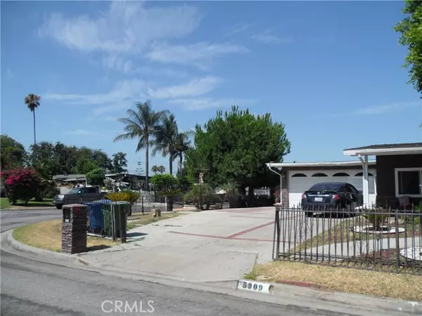 Azusa, CA 91702,5909 N Edenfield Avenue