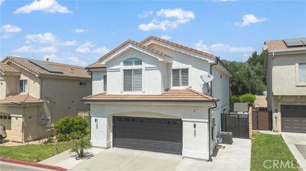 13656 Dronfield Avenue, Sylmar (los Angeles), CA 91342