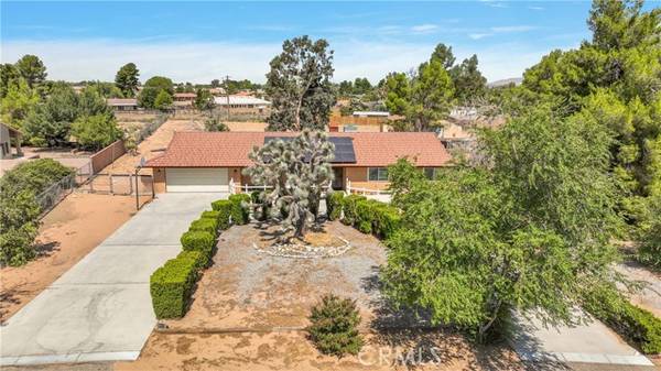 13940 Hopi Road, Apple Valley, CA 92307