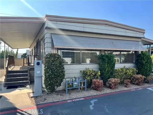 Glendora, CA 91741,208 S Barranca #29