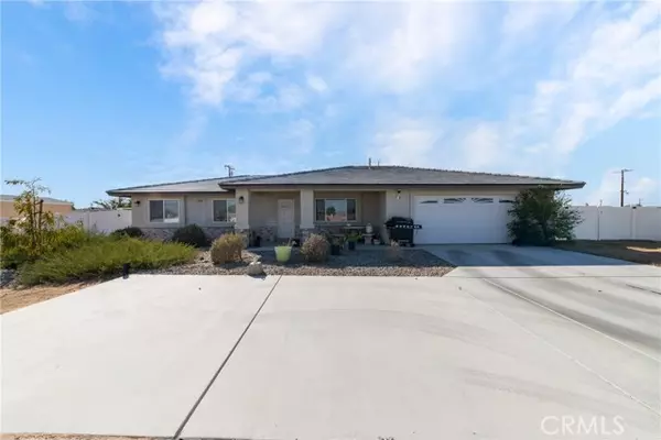 12400 Kiowa Road, Apple Valley, CA 92308