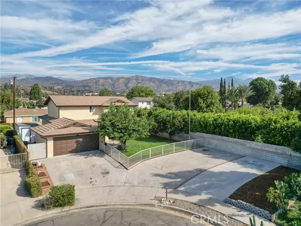 Glendora, CA 91740,1223 E Renwick Road