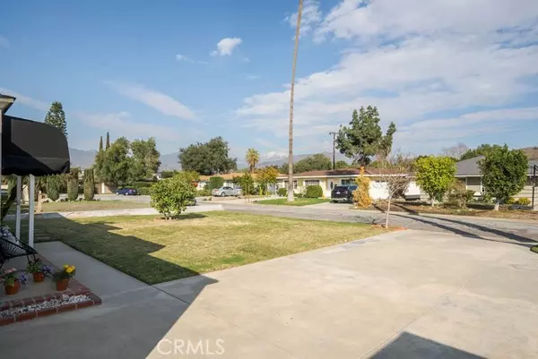 Glendora, CA 91740,921 South Calmgrove Avenue