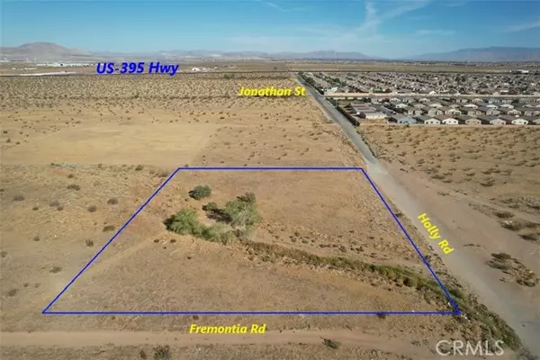 Adelanto, CA 92301,22 Holly Road