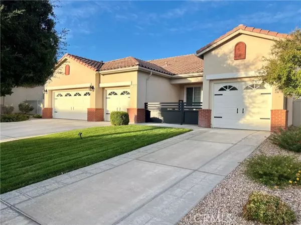 Apple Valley, CA 92308,10324 Silverberry Street