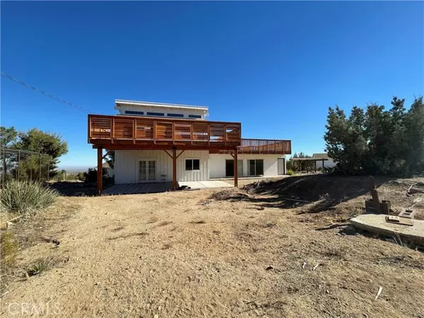 Pinon Hills, CA 92372,1948 Vista Road