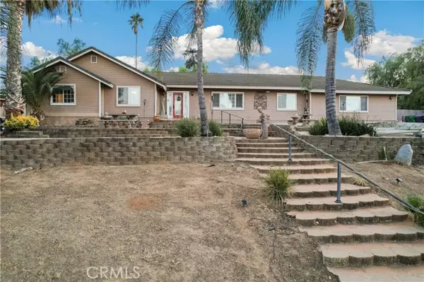 Riverside, CA 92504,17335 Via Frontera