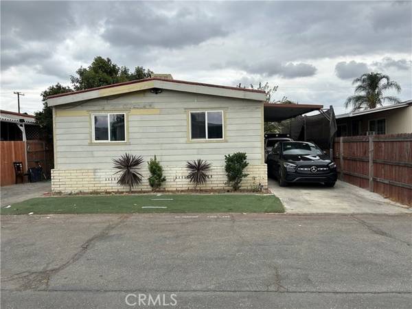 1401 W 9th Street #29, Pomona, CA 91766