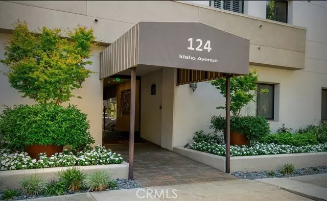 Santa Monica, CA 90403,124 Idaho Avenue #401