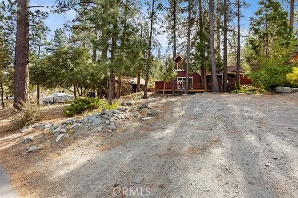 1647 Twin Lakes Drive, Wrightwood, CA 92397