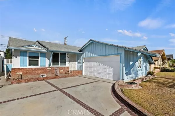 11329 214th Street, Lakewood, CA 90715