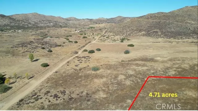 42122 Powerline Road, Hemet, CA 92544