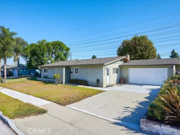 Huntington Beach, CA 92647,16622 Lucia Lane