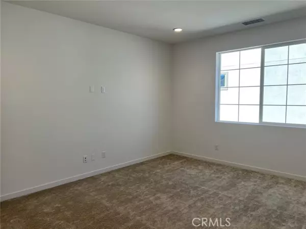 Fontana, CA 92336,6985 Mallow Drive #1