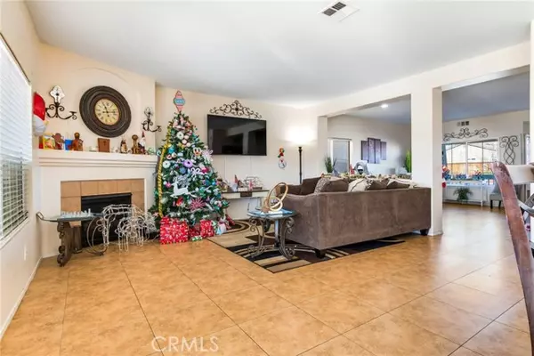 Victorville, CA 92392,13835 Clear Valley Road