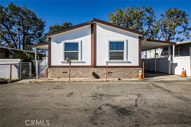 Bloomington, CA 92316,10701 Cedar Avenue #9