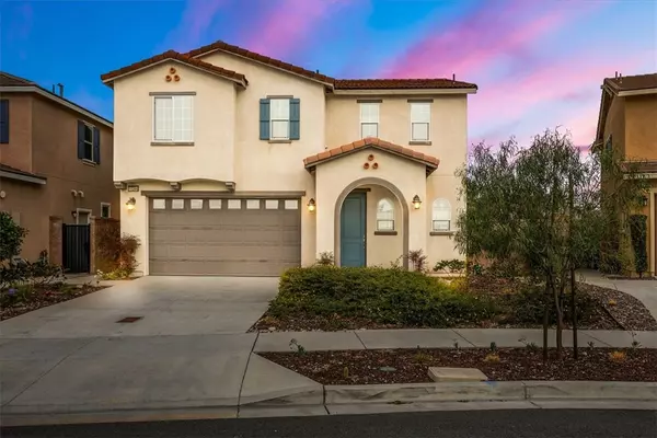 15266 Ledgestone Street, Fontana, CA 92336