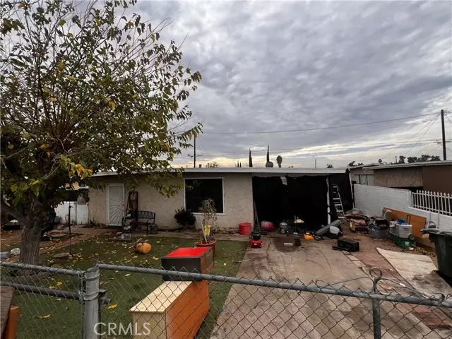 Colton, CA 92324,472 Mill Street