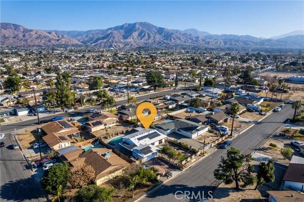 27146 Hibiscus Street, Highland, CA 92346