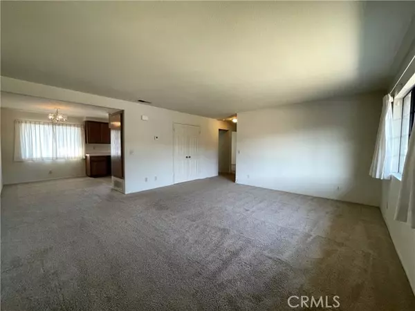 Glendora, CA 91741,330 W Mountain View #201