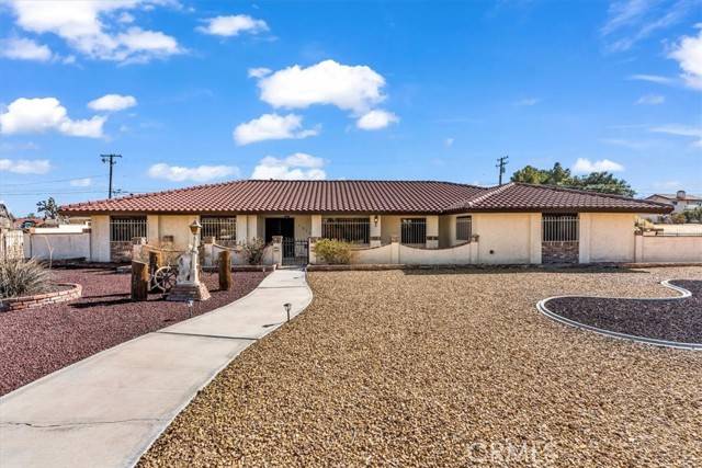 13119 Rincon Road, Apple Valley, CA 92308