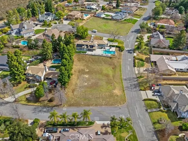 Yucaipa, CA 92399,0 Pineridge Court