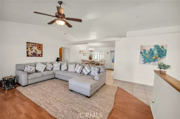 Phelan, CA 92371,8370 Wolf Drive