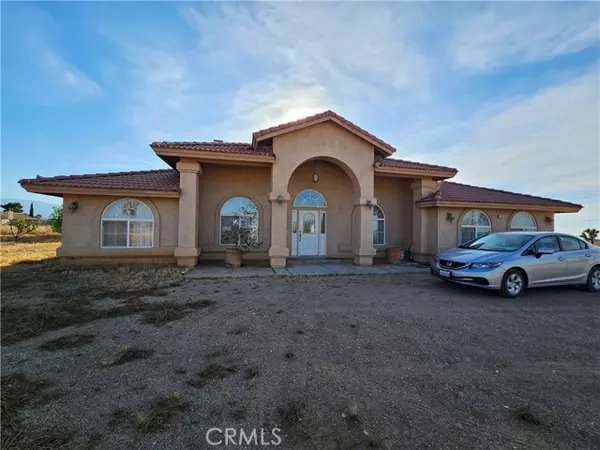Phelan, CA 92371,7677 Solano Road
