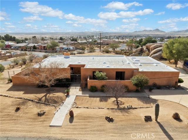 17116 Pahata Court, Apple Valley, CA 92307