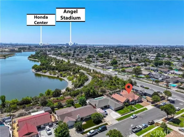 Anaheim, CA 92806,2810 E Burntwood