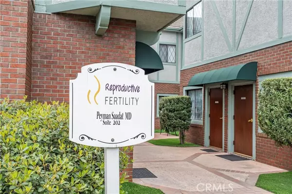 Glendora, CA 91740,315 E Route 66