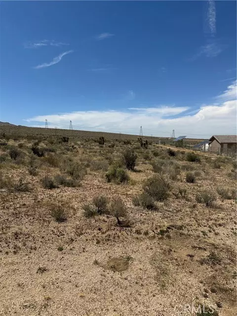 Apple Valley, CA 92308,0 Laramie Street