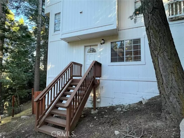 375 Grandview Road, Twin Peaks, CA 92391