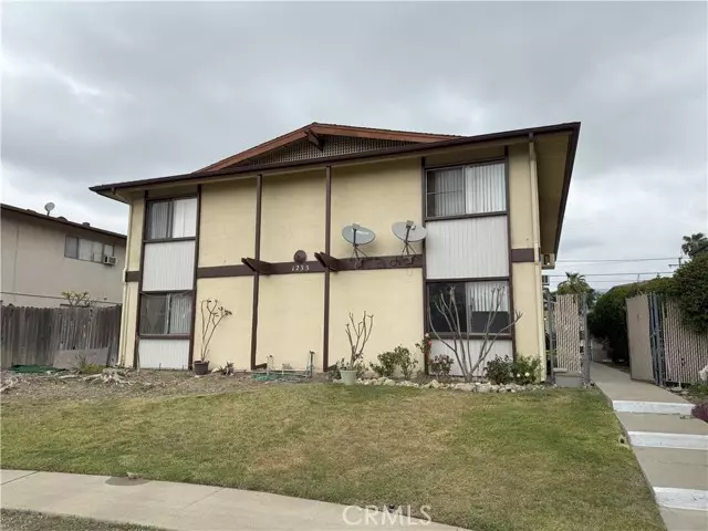 Upland, CA 91786,1233 Woodbury Court