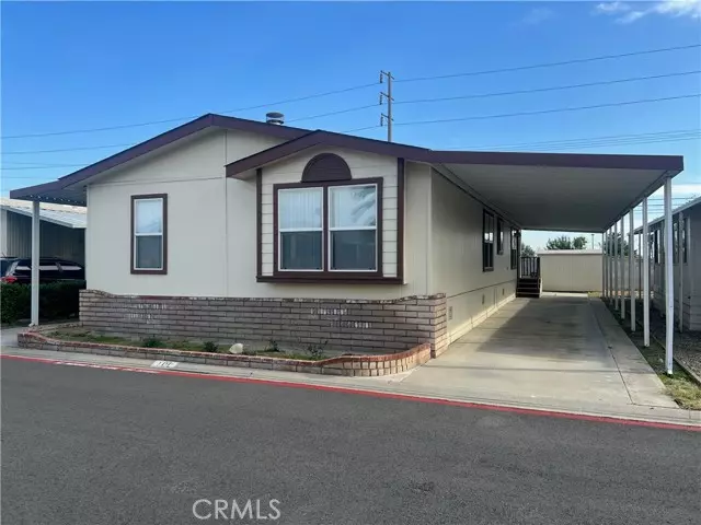 200 W San Bernardino Avenue #100, Rialto, CA 92376