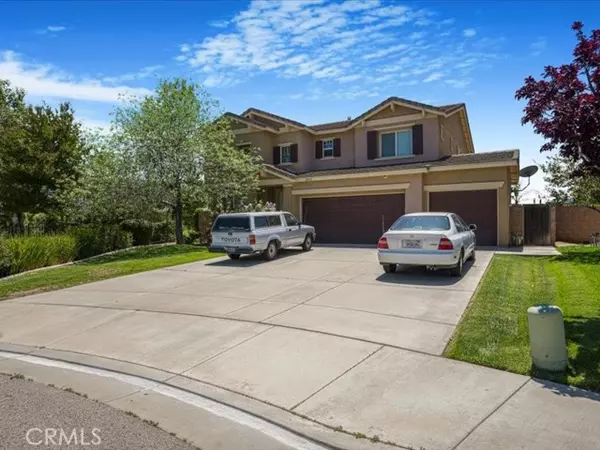 Lake Elsinore, CA 92530,28558 Meadow Brook Court