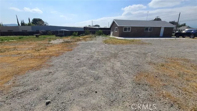 17693 Slover Avenue, Bloomington, CA 92316