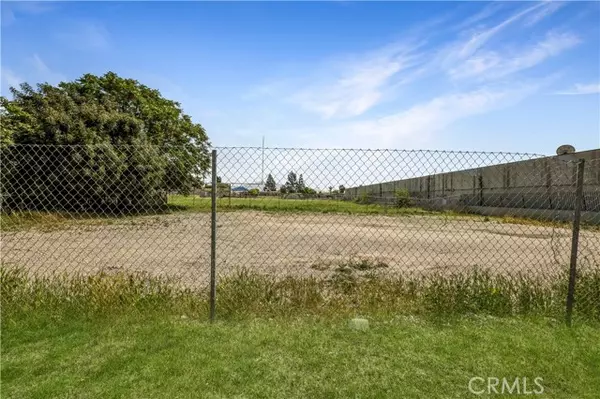 Bloomington, CA 92316,9967 Cedar Avenue