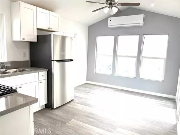 Covina, CA 91724,19548 Cypress Street #33
