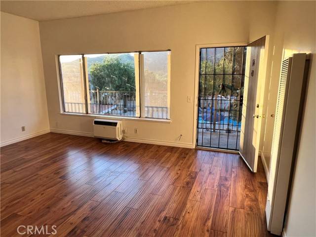 La Verne, CA 91750,4535 Ramona Avenue #14