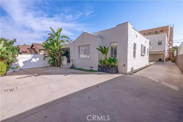 3119 Larga Avenue, Los Angeles, CA 90039