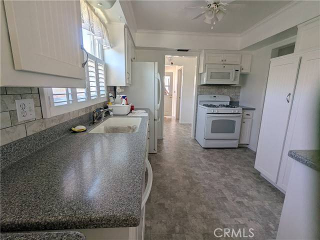 Glendora, CA 91740,639 Scottdale Avenue