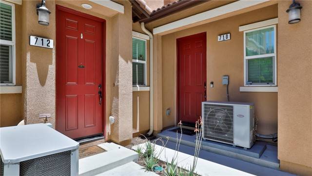 Anaheim, CA 92805,712 N Ethan Way